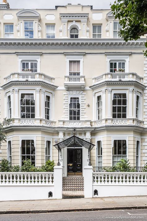 A beautiful house in London’s Holland Park. Click through for more pictures on the A Lady in London blog.   #london #hollandpark #house London Neighborhoods, London Houses, London Living, London Townhouse, London Architecture, Holland Park, London House, London Park, London Town