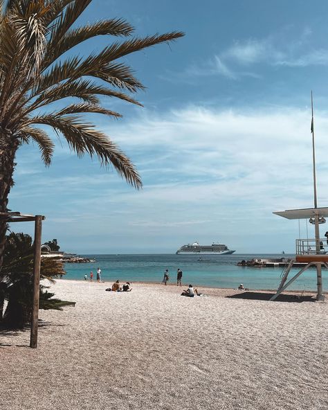 beach day in Monaco 🐚🌞 one of my favorite places in Monaco is the beach “Plage Larvotto”. Although this beach has been artificially created, it is still amazing in my opinion. Along the promenade there are many good restaurants, bars & cafés, we chose „Miami Plage“ and had a nice lunch there with great views (as always in Monaco) 🤭 In the evening there are also a lot of parties around the area there 🍹 📍 Plage Larvotto, Monaco #monaco #monacobeach #larvotto #montecarlo #cotedazur #cotedazu... Larvotto Beach Monaco, Monaco Beach, Monaco Aesthetic, Good Restaurants, Cote D’azur, Beach View, In My Opinion, Travel Europe, My Opinions