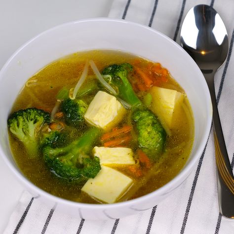 Homemade Clear Vegetable Soup Recipe Veg Clear Soup Recipe, Chinese Vegetable Soup, Clear Soup Recipe, Clear Vegetable Soup, Soup With Vegetables, Tofu Soup, Clear Soup, Vegetable Soup Recipe, Asian Vegetables