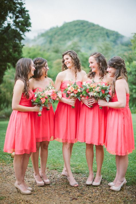 Coral bridesmaid dresses http://www.StyleMePretty.com/2014/03/04/coral-wedding-at-mountain-magnolia-inn/ D'Arcy Benincosa Photography Coral Color Wedding Theme, Coral Color Wedding, Coral Colored Bridesmaid Dresses, Color Wedding Theme, May Wedding Colors, July Wedding Colors, Popular Wedding Colors, Coral Bridesmaid, White Bridal Gown