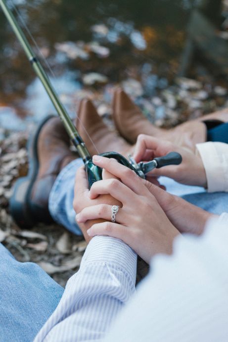 Fishing Engagement Photos, Fishing Engagement, Fishing Themed Wedding, Themed Engagement Photos, Fishing Wedding, Couple Engagement Pictures, Wedding Engagement Pictures, Engagement Photo Shoot, Country Engagement