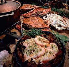 How to Have a Cajun Theme Party Canned Crab Meat, Cajun Butter, Michelin Star Food, Cajun Cooking, Cajun Recipes, Gourmet Kitchens, Fresh Seafood, Crab Meat, Healthy Eating Habits