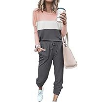 Best Tennis Shoes For Women, Tennis Shoes For Women, Jogging Suits, Lounge Outfit, Legging Sport, Jogger Set, Belleza Natural, Navy And Green, Contemporary Fashion