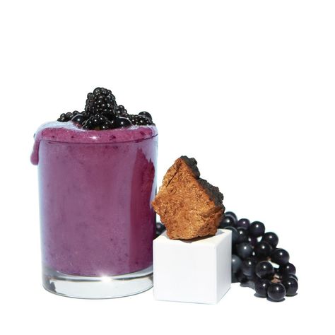 The REJUVENATE smoothie is filled with antioxidant rich botanicals that combat oxidative stress, reduce the effects of premature aging, and work alongside vitamin C to stimulate healthy collagen production. Both chaga and maca contain enzymes that increase each other’s antioxidant potency. Maqui berry, açaí, and baobab not only are really high on Vitamin C, but also contain the highest amounts of antioxidants, together they are powerful at assisting collagen synthesis, and protection against UV- Maqui Berry, Berry Sorbet, Acai Smoothie, Smoothie Mix, Superfood Smoothie, Balance Hormones, Pumpkin Seed, Berry Smoothie, Acai Berry