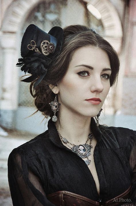 Steampunk. Alexandra by Allsteam Steampunk Hair, Steampunk Hairstyles, Gothic Fashion Women, Mode Steampunk, Steampunk Couture, Steampunk Women, Steampunk Wedding, Steampunk Cosplay, Victorian Steampunk