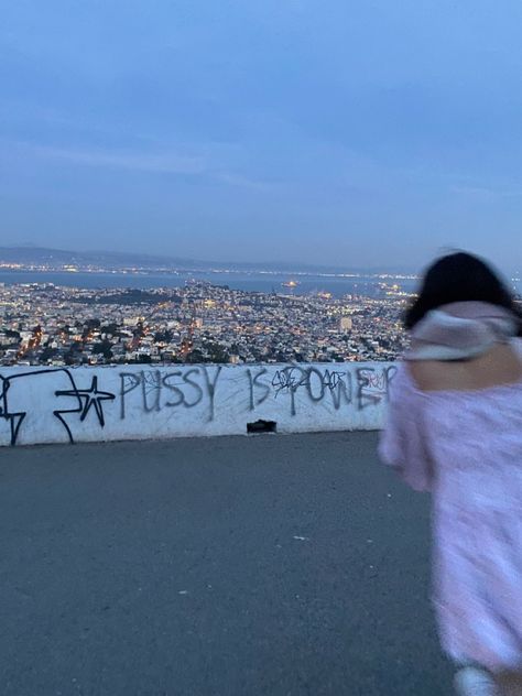 San Fransisco Girl Aesthetic, San Francisco Apartment Aesthetic, Blue Hour Aesthetic, Sf Aesthetic, Twin Peaks San Francisco, San Francisco Aesthetic, Aesthetic Graffiti, Graffiti Aesthetic, Pants Inspiration