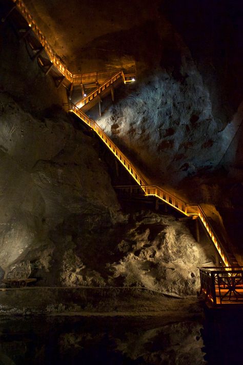 Krakow Salt Mines, Salt Mines Krakow, Endovier Salt Mines, Slanic Salt Mine, Underground City Aesthetic, Mines Aesthetic, Mining Aesthetic, Underground Temple, Underground Kingdom