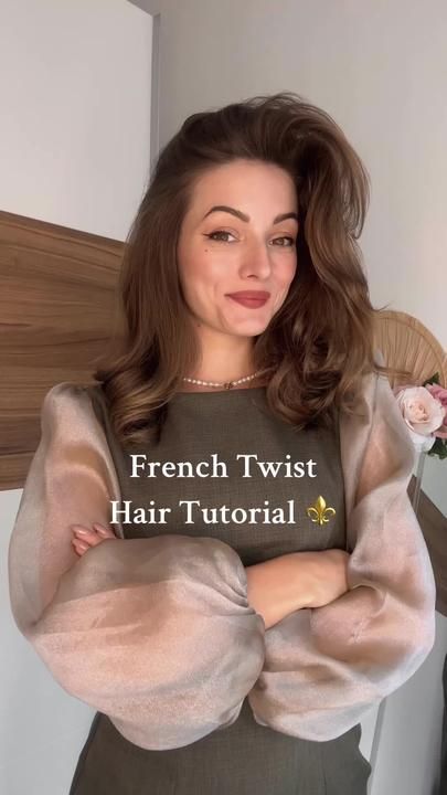 Classy Hairstyle, Hairstyle Video, Vintage Hairstyles Tutorial, 1940s Hairstyles, Hairstyles Tutorial, Classy Hairstyles, French Twist Hair, Heatless Curls, French Twist