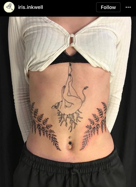 Leaf Tattoo Ideas, Blatt Tattoos, Tummy Tattoo, Stomach Tattoos Women, Fern Tattoo, Waist Tattoos, Leaf Tattoo, Belly Tattoo, Muster Tattoos