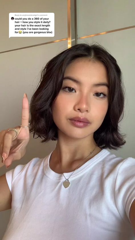 Short Fluffy Bob, Short Hair For Chubby Faces, Fluffy Bob, Hairstyle For Chubby Face, Hair 360, Asian Haircut, Asian Short Hair, Hair Inspiration Short, Shot Hair Styles