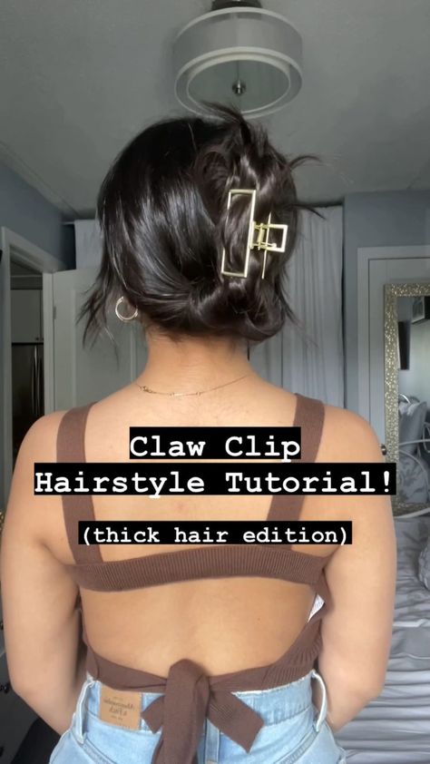 about.her.hair on Instagram: Check out this gorgeous claw clip hairstyle from @mariaaiellohair 😍😍😍 . . . . . #hairstyletutorial #tutorialhair #tutorialhairdo… Jaw Clip Hairstyles, Claw Clip Hairstyle, Clip Hairstyle, Hair Things, Updo Styles, Clip Hairstyles, Hair Videos Tutorials, Claw Clip, Hair Claw