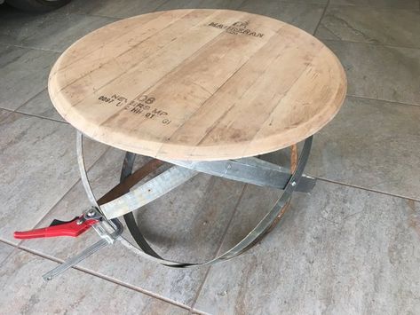 Winecraft - wine barrel woodwork project - table — Steemit Wine Barrel Diy, Stave Projects, Barrel Crafts, Wine Barrel Art, Wine Barrel Chairs, Whiskey Barrel Table, Wine Barrel Decor, Wine Barrel Crafts, Barrels Diy