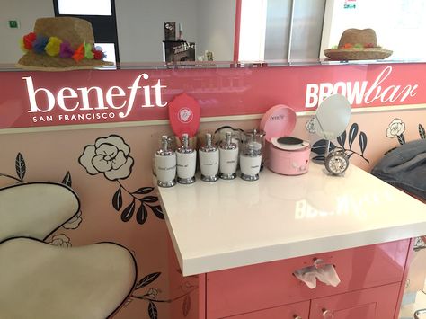 Have you ever try Benefit Brow Bar?? I did it some weeks ago and now I told you about my experience! Check it the post and let me know! Benefit Fan Fest, Benefit 24hr Brow Setter, Benefit Brow Bar, Benefit Porefessional, Benefit Brow, Brow Bar, I Did It, Told You, Have You Ever