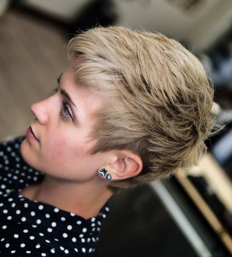 Thick Feathered Pixie with Undercut Pixie Cut Hairstyles, Natural Dark Hair, Short Pixie Cuts, Cute Pixie Cuts, Choppy Pixie Cut, Hairstyle For Women, Thick Hair Cuts, Edgy Pixie Cuts, Cut Hairstyles