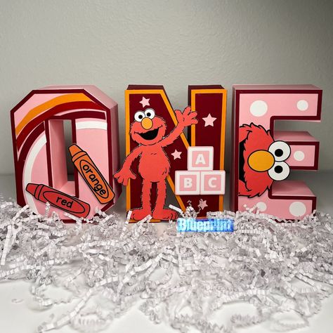 Elmo Birthday Photo Shoot, Elmo First Birthday Cake, Elmo Photoshoot, Elmo 1st Birthday Party Girl, Elmo First Birthday Party Girl, Elmos World Birthday, Elmo’s World Birthday Party, Elmo Birthday Decorations, Elmo Birthday Party Girl