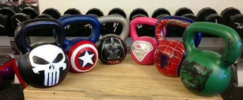 Custom Painted Kettlebells Kettle Ball, Small Home Gym Ideas, Ball Workouts, Kettlebell Challenge, Crossfit Gear, Kettle Bells, Tactical Fitness, Kettlebell Circuit, Kettlebell Cardio