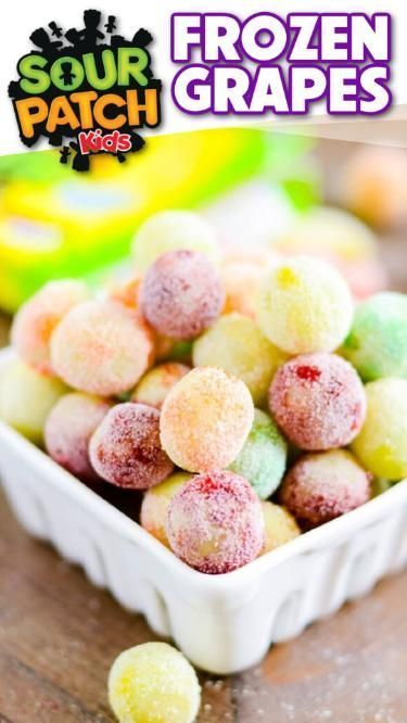 Discover the ultimate summer dessert: Sour Patch Frozen Grapes with Jell-O! This easy recipe will satisfy your cravings while keeping you cool. Not to mention it’s WW friendly– zero points across every plan! Sour Patch Grapes Recipe, Frozen Grapes Recipe, Jello Grapes, Sour Patch Grapes, Family Favorite Recipes, Beach Snacks, Baking Recipes For Kids, Frozen Grapes, Grape Recipes