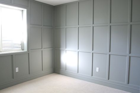 Using Bookcases in a Bedroom Closet - Chris Loves Julia Unique Kid Rooms, Wainscoting Kitchen, Wainscoting Bedroom, Beadboard Wainscoting, Wainscoting Bathroom, Dining Room Wainscoting, Wainscoting Styles, Board And Batten Wall, Wall Panel Design