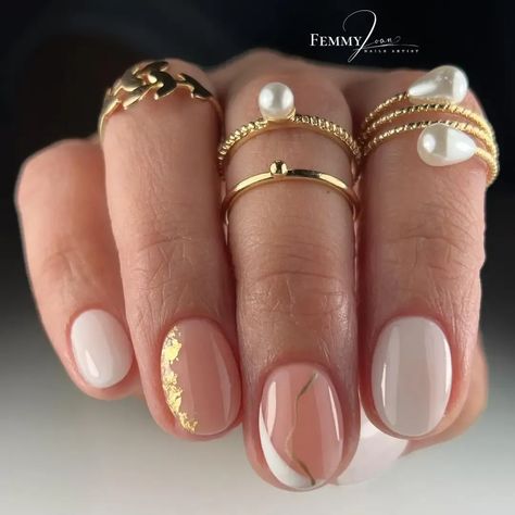 50 Elegant Wedding Nails Perfect For Your Big Day Simple Spring Square Nails, Short Nail Natural, Builder Gel Nails Design Short Natural, Gelish Inspo, Short Round Nail Designs, Round Short Nails, Semi Nails, Elegant Wedding Nails, Ideas Uñas