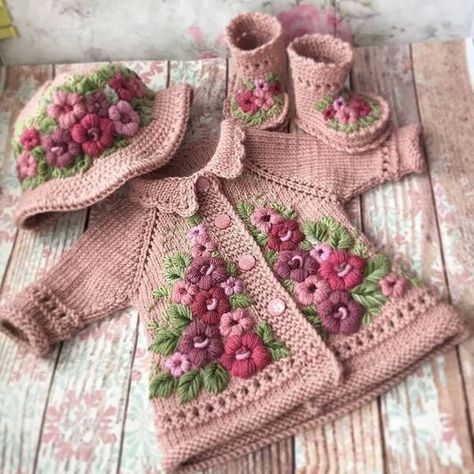 Tiny Fairy, Rose Crochet, 4 Baby, Baby Knits, Knitted Baby Clothes, Unicorn Pattern, Haken Baby, Moda Jeans