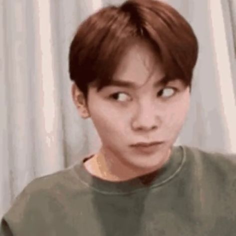 seventeen seungkwan reaction meme Kpop Reaction Memes Funny, Sassy Meme, Angry Meme, Eyes Meme, Pick Up Line Jokes, Seventeen Seungkwan, Seventeen Memes, Seventeen Going Seventeen, Going Seventeen