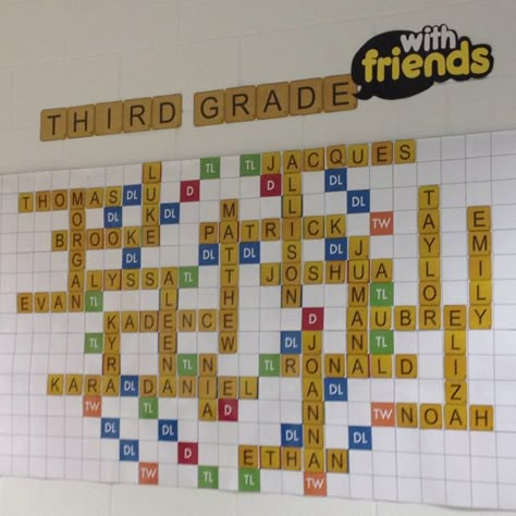 Third Grade with Friends. Great idea for a beginning of the year bulletin board. Letter tiles originally from www.lessonplandiva.com School Year Bulletin Boards, Board Game Themes, Scrabble Game, Class Poster, Letter Tiles, Beginning Of School Year, Back To School Bulletin Boards, Third Grade Classroom, Classroom Organisation