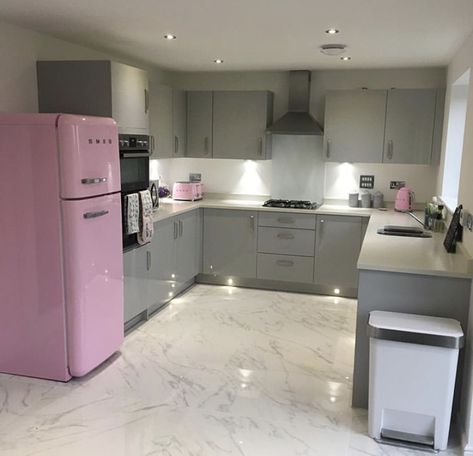 Pink Smeg Fridge, Smeg Kitchen, Dream Kitchens Design, Dream Apartment Decor, Future Apartment Decor, Dream House Rooms, Apartment Decor Inspiration, Pink Kitchen, Dream Room Inspiration