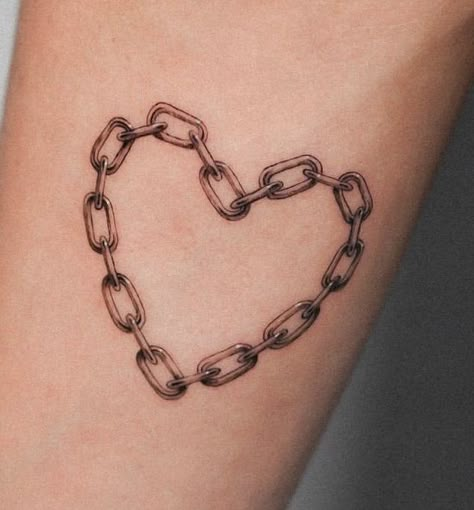 Chain Heart Tattoo Design, Simple Chain Tattoo, Rose Chain Tattoo, Chain Link Tattoo For Women, Chrome Chain Tattoo, Dainty Chain Tattoo, Measuring Tape Tattoo, Chain Heart Drawing, New Chains Same Shackles Tattoo