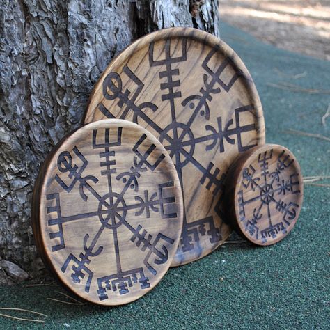 Viking decoration, Vegvisir, wooden plate engraved, Viking symbol, Norse mythology, gift for viking fan, pagan altar, Viking home protection In the drop down menu, you can select the measure. It is available in three different diameters: 12.5 cm ~ 4.92" 19.5 cm ~ 7.68" 27.5 cm ~ 10.83" If your choice is out of stock please send us a message and we will let you know when it will be available again. If you want to hang it on the wall send us a message when you place your order and we will put a ho Norse Pagan Home Decor, Viking Aesthetic Home, Viking Bedroom Ideas, Viking Inspired Home, Viking Wedding Decor, Viking House Interiors, Viking Decor Interior Design, Viking Altar, Vikings Decor