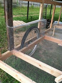 Homestead Catholic: DIY Movable Chicken Coop: Part 2 (It's Done!) Outdoor Brooder, Movable Chicken Coop, Chicken Coop On Wheels, Chicken Coop Blueprints, Walk In Chicken Run, Mobile Chicken Coop, Easy Chicken Coop, Chicken Coop Garden, Portable Chicken Coop