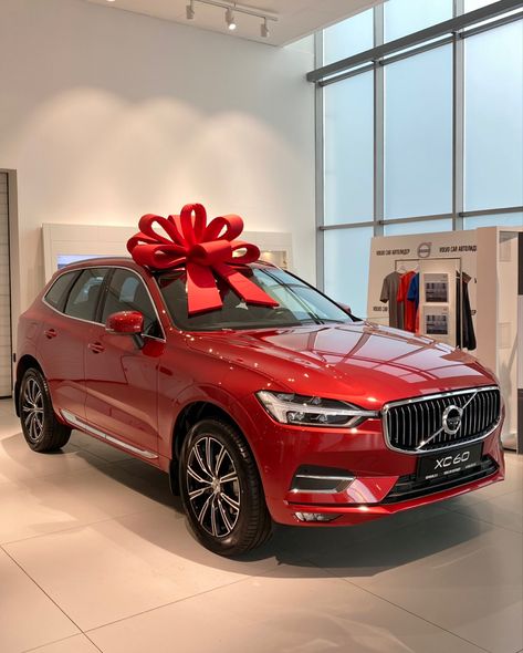 Red Suv Car, Aesthetic Beautiful Wallpaper, Car Interior Luxury, Cars 2023, Aesthetic Car Wallpapers, Cars Tattoo, Luxury Car Garage, Luxury Aesthetics, Volvo Xc