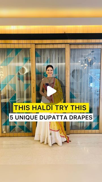 Heena Gehani on Instagram: "Dupatta drama at its finest! 💫 Elevate your ethnic look with these 5 stunning drapes for your dupatta. From the classic pleat to the trendy cape style, each fold adds a touch of elegance. Paired effortlessly with a lehenga and crop top combo, create your own style story! 💃✨ This pristine white lehenga and crop Has intricate details and traditional silhouette makes it a timeless ensemble for every celebration. Dance through life in style with the perfect blend of tradition and contemporary chic. 💃🕊️ If you’re reseller then @aekaa.in is the best wholesaler and suppliers and they have huge variety in women clothing collection, all the resellers do contact them to get at the lowest price. . . . #WhiteWonder #LehengaLove #croptopelegance #dupattastyles # Trendy Dupatta Draping Styles, Crop Top Dupatta Style, Dupatta As Cape, Cape Style Dupatta Draping, Bridal Dupatta Draping Styles, Dupatta Hacks, Lehenga Dupatta Draping Style, Lehenga Simple, Dupatta Draping Styles