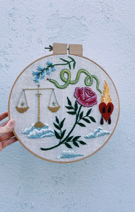 Surreal Embroidery, Libra Embroidery, Embroidered Clouds, Scale Embroidery, Snake And Flowers, Thread Ideas, Tessa Perlow, Improv Quilting, Embroidered Rose