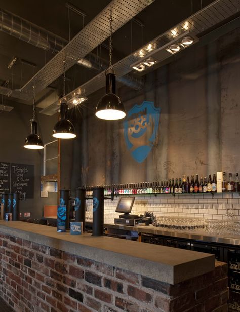 BrewDog's Craft Beer Bars Brewery Architecture, Beer Bar Design, Brick Bar, Metro White, Kitchen Bar Design, Brewery Design, Craft Beer Bar, Bar Exterior, Pub Design