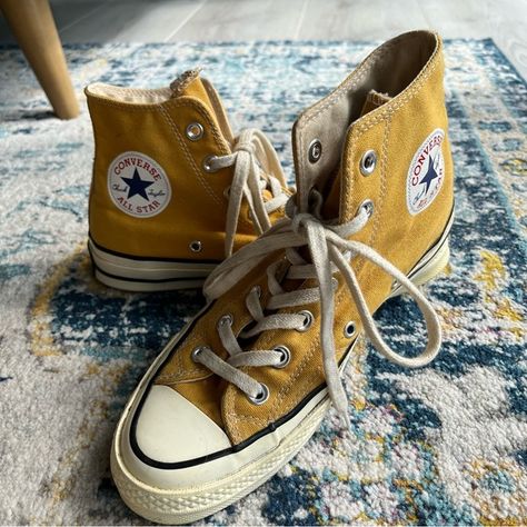 Converse 70’s sunflower hightops, Womens US 7 UK 5
EURO 37.5 Converse 70, Yellow Converse, Fruit Basket, Converse Shoes, Converse Sneaker, High Tops, Sunflower, Converse, Fruit