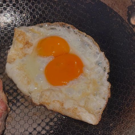 Pan-grilled pork shoulder butt, can of wild sardines in spring water, fried eggs sunny side up #carnivoreketo #carnivorediet #carnivore #ketocarnivore #nosetotailcarnivore #nutrientdensefood 14/Oct/2024 7:45PM Grilled Pork Shoulder, Eggs Sunny Side Up, Sunnyside Up Eggs, Fried Eggs, Nutrient Dense Food, Pork Shoulder, Grilled Pork, Spring Water, Fried Egg