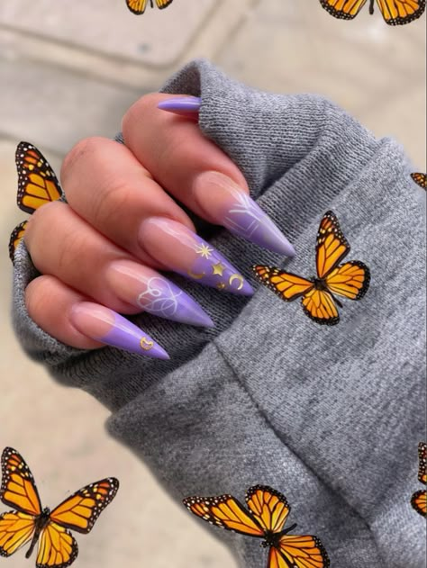 BTS Love Yourself: Answer inspired nails #bts #loveyourself #loveyourselfbts #btsnails #btsnailart #ipurpleyou #btsconcert #btsaesthetic #army #btsarmy Bts Inspired Nails Purple, Bts Inspired Nail Art, K Pop Inspired Nails, Nail Bts, Bts Nails Designs, Nail Art Bts, Bt21 Nails, Bts Nail Art, Kpop Nails Inspired