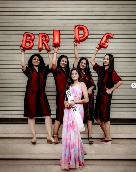 Bachelorette Party Dress For Bridesmaid, Bride To Be Photoshoot Poses, Bride To Be Poses For Bride With Friends, Bride To Be Pics, Bachelor Dresses, Bride To Be Photoshoot With Friends, Bride To Be Photoshoot, Bachelorette Pics, Bridal Shower Photoshoot