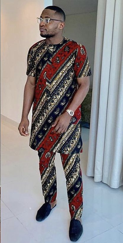 Men Ankara Styles Outfit, Ankara For Men, Indian Sherwani, Men Kaftan, African Dresses Men, Afrikaanse Mode, Ankara Designs, Latest Ankara Styles, Latest Ankara