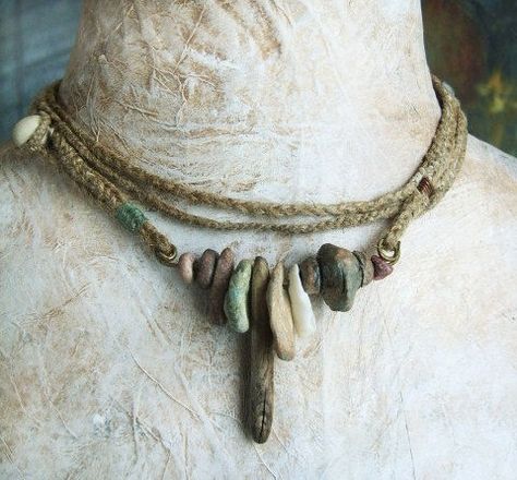 Driftwood Jewelry, Necklaces Handmade, A Necklace, Ceramic Jewelry, Handmade Beads, Bijoux Diy, Jewelry Inspo, Beach Jewelry, Clay Jewelry