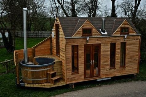 tinywood homes tiny house on wheels with hut tub in england 001   Man Designs and Builds Mobile Hot Tub Tiny House Tablecloth Ideas, Tiny Cabin, Tiny House Movement, Plastic Tablecloth, Earthship, Hot Tub Outdoor, Tiny House Living, Tiny House On Wheels, Tiny House Plans