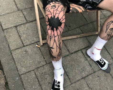 Blitz Tattoo, Full Sleeve Tattoo Design, Blackout Tattoo, Scary Tattoos, Muster Tattoos, Elbow Tattoos, Chest Piece Tattoos, Old School Tattoo Designs, Tattoo Desings