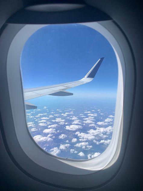 Airoplen Photo, Flight Window View, Plane Window Aesthetic, Photo Ciel, Thailand Pictures, Plane Photos, Plane Window, Cat Dark, Blur Photography