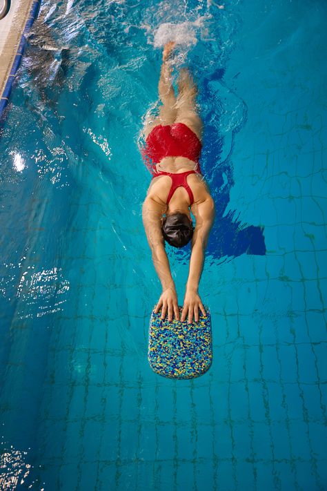 Is Swimming Good For Shoulder Injuries? Shoulder Injury, Career Motivation, Fitness Guide, Shoulder Injuries, Health Fitness Nutrition, Health And Wellness Coach, Active Living, Physical Therapist, Wellness Coach