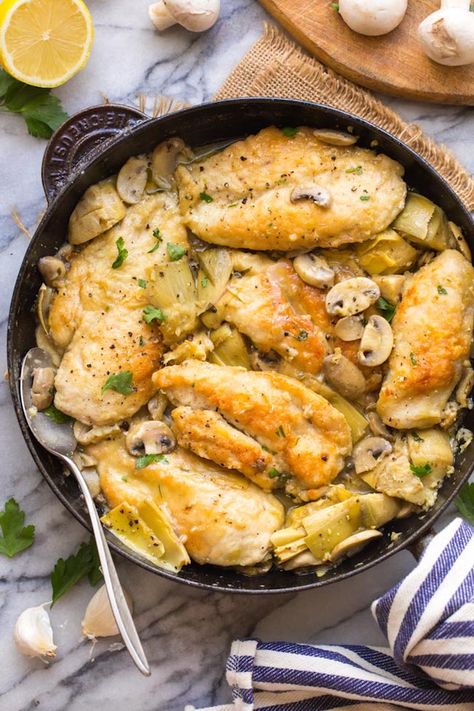 Shabbat Dinner Recipes, Mushroom Artichoke, Shabbat Recipes, Creamy Mashed Cauliflower, Shabbat Dinner, Sautéed Mushrooms, Dinner Rotation, Artichoke Chicken, Chicken Pieces