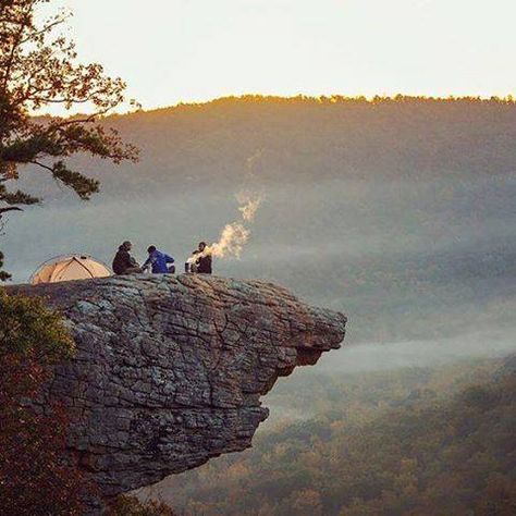 Say Yes To Adventure Camping Life, Camping And Hiking, Outdoor Life, Go Camping, Pretty Places, Adventure Awaits, Travel Aesthetic, Bushcraft, In The Middle