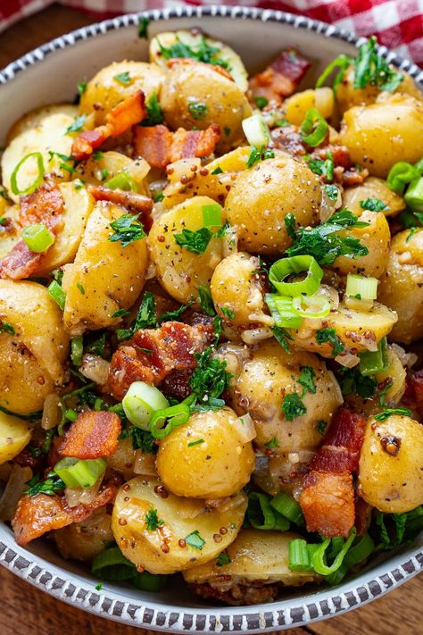 Warm German Potato Salad Uk Dinner Ideas, Warm German Potato Salad With Bacon, German Mashed Potatoes, Midweek Dinner Ideas, Christmas Meals Dinners, Fried Potato Salad, Potatoe Ideas, Best Potato Salad Ever, Bavarian Potato Salad