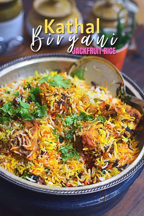 A popular and delicious Biryani recipe made with raw, unripe Kathal /Jackfruit. A rich, strongly spiced recipe. Gluten-free dish. This recipe replicates the strong, rich, and delicious flavors of an authentic Mutton Biryani in a Vegetarian Avatar. A vegetarian delight. A perfect Party recipe. Kathal Biryani, Jackfruit Biryani, Biryani Rice Recipe, Chickpea Rice, Jackfruit Curry, Biryani Recipes, Mutton Biryani, Biryani Rice, Gluten Free Dishes