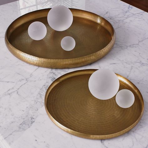 Offering Trays Round Serving Tray, Antique Brass Metal, Rustic Bathrooms, Brass Tray, Global Views, Round Tray, Metal Trays, Country Style Homes, Decor Guide