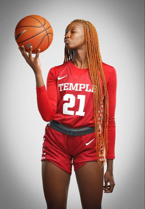 Bball Media Day Poses, Basketball Photoshoot Women, Media Day Poses Individual Basketball, Basketball Pictures Poses Individual, Media Day Poses Basketball Women, Media Day Basketball, Netball Photoshoot, Media Day Poses Basketball, College Basketball Photoshoot